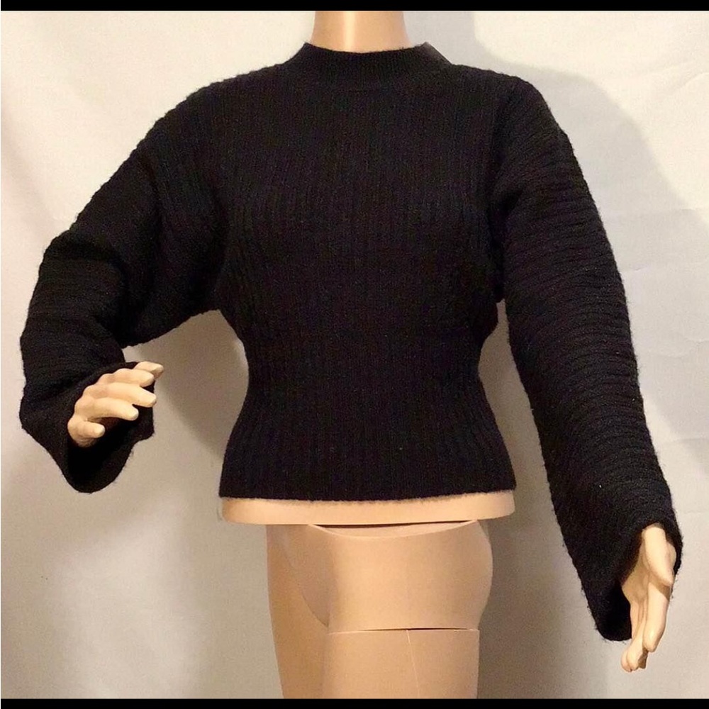 Forever 21 Black Crew Neck Sweater